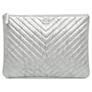 Silver Chanel Metallic Chevron calf leather O Case Clutch