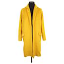 s yellow coat - Autre Marque