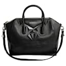 Bolsa de couro Givenchy Antigona 3D Bolsa transversal em muito bom estado