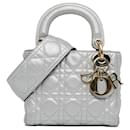 Dior Plata Mini Piel de becerro metalizada Cannage Supple Lady Dior