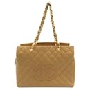 Bolsa atemporal Chanel Brown Caviar