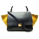 SAC A MAIN CELINE TRAPEZE MOYEN MODELE TRICOLORE BANDOULIERE CUIR ET DAIM - Céline