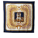 Hermes Carré Tigre Royal Silk Scarf Écharpe en coton en bon état - Hermès