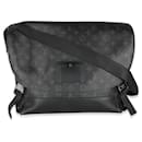 Louis Vuitton Monogram Eclipse Tela Voyager MM