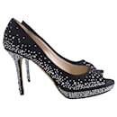 Bombas Jimmy Choo Crystal Dali Peep Toe en satén negro