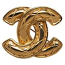Chanel CC Matelasse Brooch  Metal Brooch in Good condition