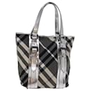 BURBERRY Bolso tote Nova Check Nylon Gris Auth 77008 - Burberry