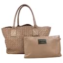 Borsa tote in pelle Bottega Veneta Intrecciato Cabat PM color oro 141498