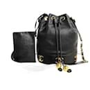 Chanel Triple CC Caviar Bucket Bag Leather Crossbody Bag in Excellent condition
