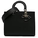 Dior Lady Dior aus grob genarbtem Kalbsleder in Schwarz