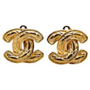 Chanel Matelasse Coco Mark Earrings Gold Plated in Very Good Condition