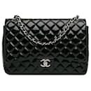 Chanel Noir Maxi Classique en Cuir Verni Double Rabat