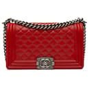 Chanel Rot Medium Boy Flap aus Lammleder