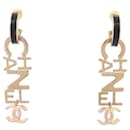 NINE CHANEL DROP EARRINGS LETTER LOGO CC GOLD METAL EARRINGS - Chanel