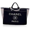 Black and White Felt Wool Large Deauville Tote Shoulder Bag - Chanel