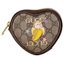 Porte-monnaie Bananya GG Supreme marron Gucci