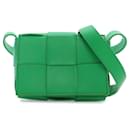 Bolsa transversal Candy Intrecciato verde da Bottega Veneta