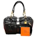 Loewe Leather Lola 26 Handbag Leather Handbag in Good condition