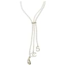 NEUF COLLIER CHANEL SAUTOIR EN PERLES LOGO CC GOUTTE NUM 5 METAL NECKLACE - Chanel