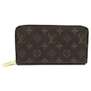 Carteira Zippy Louis Vuitton Canvas Longa M42616 em excelente estado