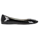 Roger Vivier Gommette Ballet Flats in Black Patent Leather 