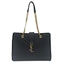 Bolsa tote Monogram em couro matelassê preto Grain de Poudre Saint Laurent