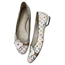 Louis Vuitton monogram murakami white leather flats