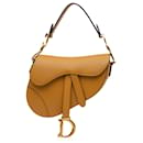 Bolso de silla mini de piel de ternera granulada marrón Dior