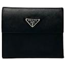 Prada Saffiano Dreifach-Wallet, kurze Leder-Wallet in gutem Zustand