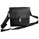 Prada Leather Crossbody Bag  Leather Crossbody Bag in Very Good Condition