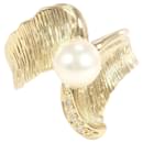 K18 Yellow Gold Ring with Pearl & Diamond - Size 13.5, 7mm Pearl, Weight Approximately 5.3g in Excellent Condition - & Other Stories