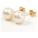 K18 Yellow Gold Pearl Earrings in Excellent Condition - & Other Stories