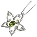 Collana a fiore in peridoto in oro bianco K18WG in ottime condizioni - & Other Stories