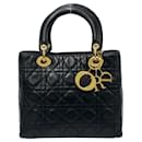 Dior Lady Dior Cannage Medium Handtasche aus schwarzem Leder 11785 in gutem Zustand