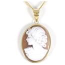 K18 Yellow Gold Shell Cameo Necklace in Pristine Condition - & Other Stories