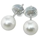 Boucles d'oreilles en perles Akoya de 7 mm en platine Pt900 en parfait état - & Other Stories