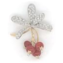 Broche Pendentif en Diamant Corail Nao Ishikawa K18YG/PT900 en Excellent État - & Other Stories