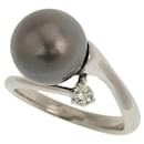 Platinum Black Pearl Ring in Excellent Condition - & Other Stories