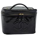 CHANEL COCO Marca Pochette Cosmetica Smalto Nero CC Auth 79536 - Chanel