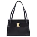 Salvatore Ferragamo Vala Shoulder Bag Leather Shoulder Bag BK-21 7675 in Very Good Condition