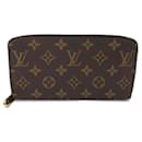 Louis Vuitton Zippy Wallet Canvas Long Wallet M60017 in Very Good Condition