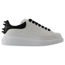 Sneakers oversize - Alexander McQueen - Pelle - Bianco/Nero - Alexander Mcqueen