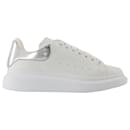 Sneakers oversize - Alexander McQueen - Pelle - Bianco/Argento - Alexander Mcqueen