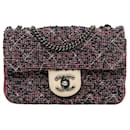 SAC CROSSBODY EN TWEED CLASSIQUE/INTEMPOREL - Chanel