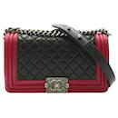 Sac à bandoulière Boy Flap en cuir d'agneau bicolore moyen noir Chanel