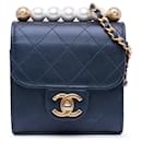 Mini Umhängetasche Chic Perlen Blau Chanel