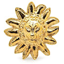 Broche en forme de lion plaquée or Chanel