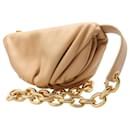 Bolsa transversal de couro The Chain Pouch da Bottega Veneta marrom