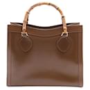 Braune Gucci Medium Leder Bamboo Diana Tasche