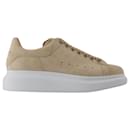 Oversized Sneakers - Alexander McQueen - Leather - Beige - Alexander Mcqueen